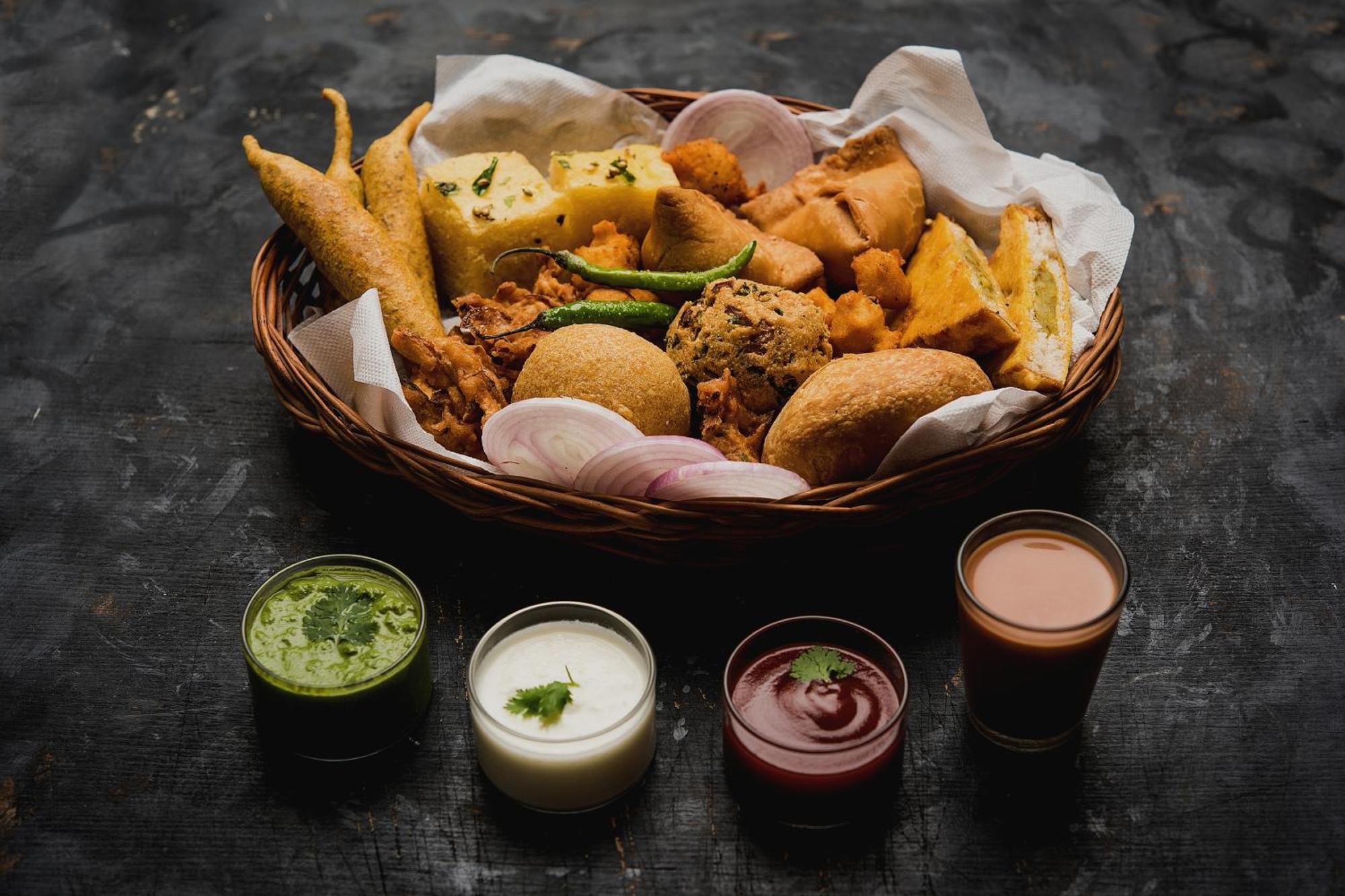 Super Collection O Le Noida Hotel Near Sector 76 Metro Station Buitenkant foto